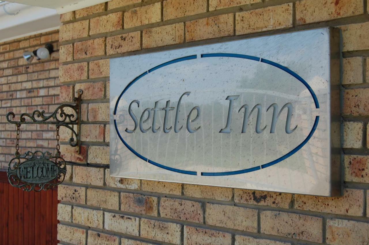 Settle Inn Self Catering Accommodation 科尔切斯特 外观 照片